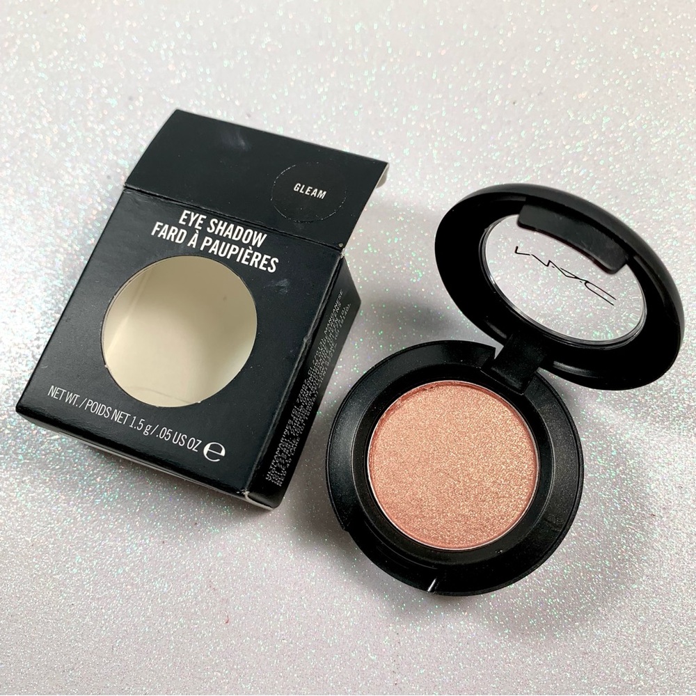 Mac Eyeshadow Gleam BNIB